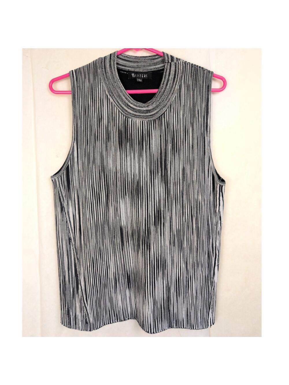 Two Sisters black and white knit tank Size Large Artsy Minimal Layer Stretch